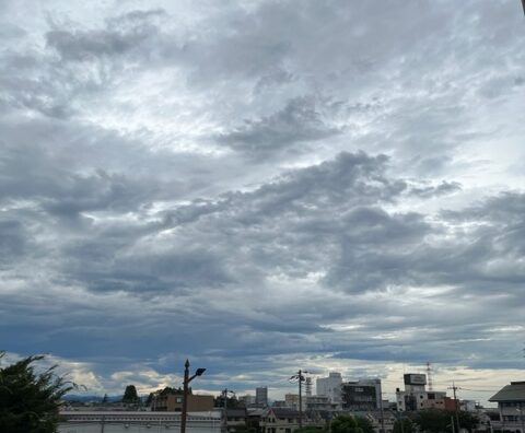 今日の雲　相模原店　店舗入り口から